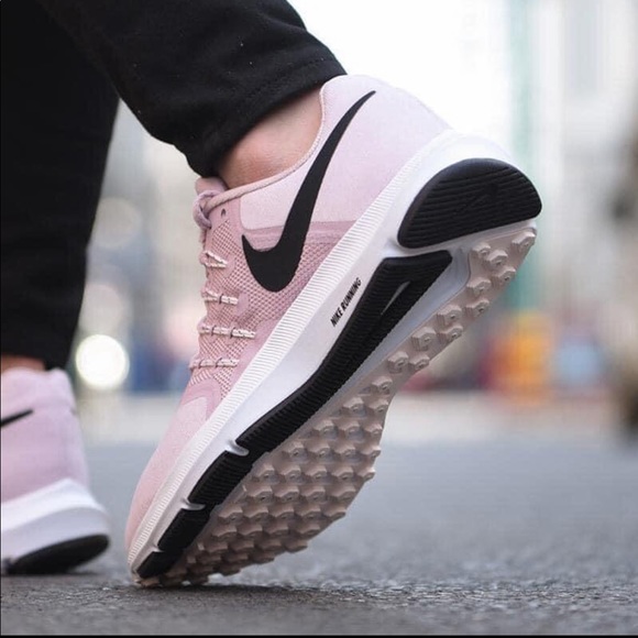 πΈ NIKE RUN SWIFT Sneakers Running Shoes NWT - Picture 11 of 11